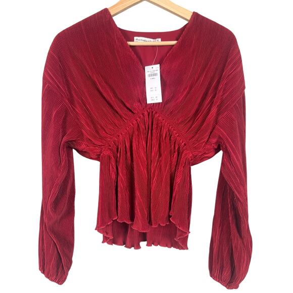 Abercrombie & Fitch XS NWT Red NWT Long-Sleeved Easy Waist Satin Top - Picture 1 of 7